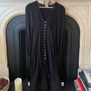 Aritzia Wilfred New Gallery Dress XXS Black